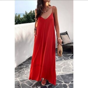 1016. Elegant Red Maxi Dress
